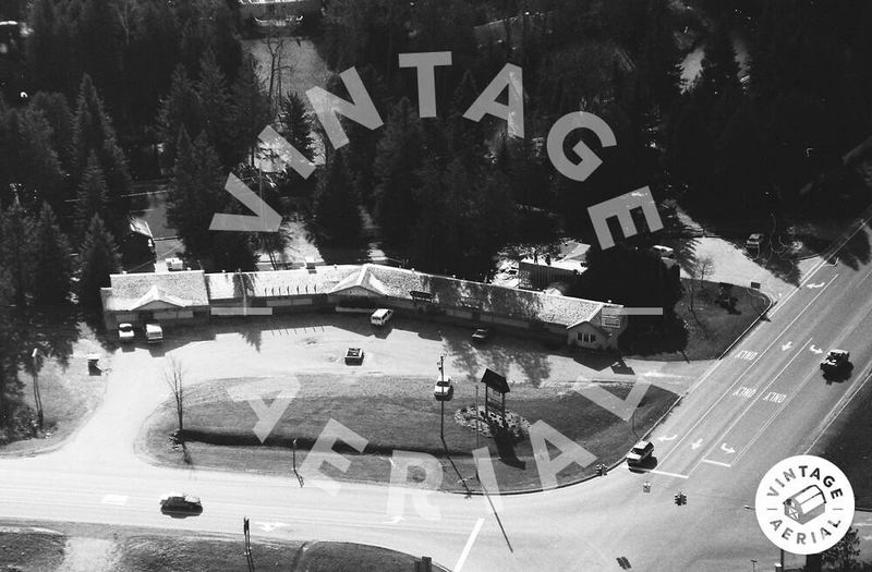 Happy Hollow Motel (Robertsons Motel) - 1993 (newer photo)